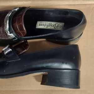 Brighton decorative penny loafers 100% leather silver chain accent